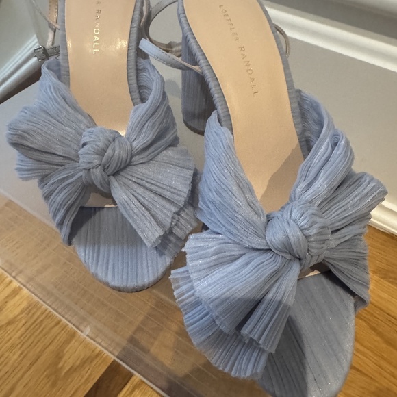 Loeffler Randall Camellia White, Blue and Black Pleated Bow Heel Size 9B All. - Picture 10 of 12